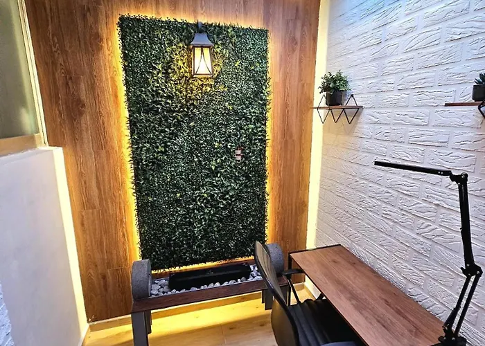 Apartamento Stylish Wfh In Heart Of Roma Nortelongstay