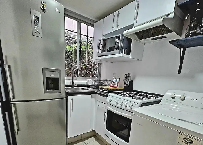 Apartamento Stylish Wfh In Heart Of Roma Nortelongstay México DF